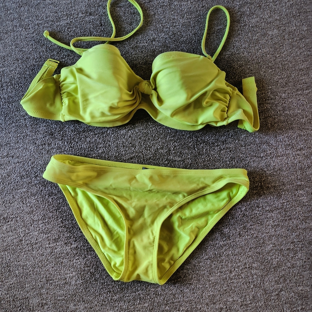 Aerie Neon Lime2 Piece Bikini Set Adjustable Halter Straps 34C Top S/P Bottom